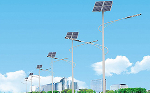 安定北方冬季太阳能路灯的保养要点