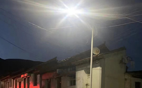 农村院子里最适合的安定太阳能路灯亮度与安装要点 农村院子里最适合的安定太阳能路灯亮度与安装要点